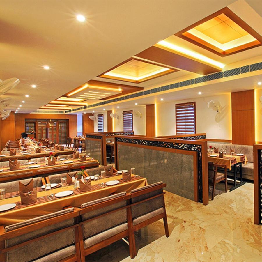 Hotel Apsara Shoranur Luaran gambar