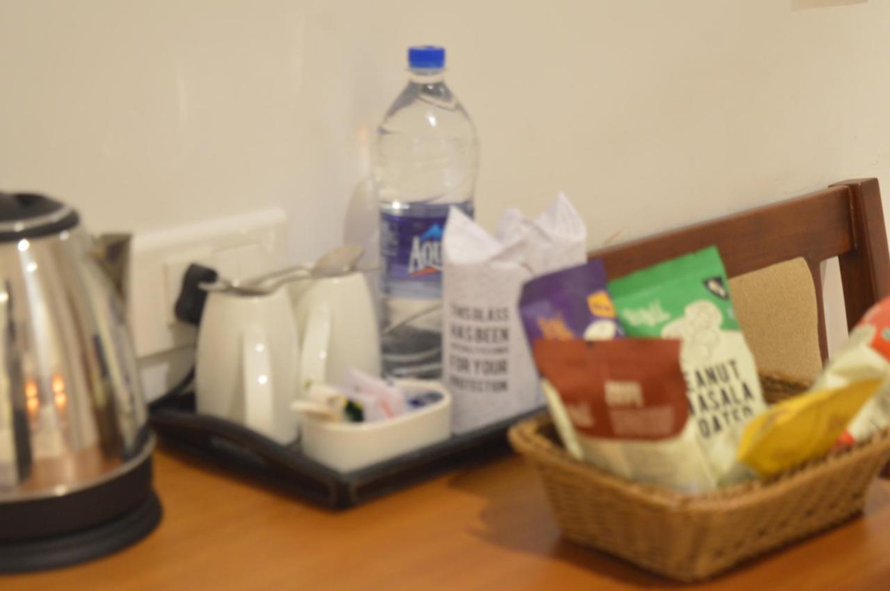 Hotel Apsara Shoranur Luaran gambar